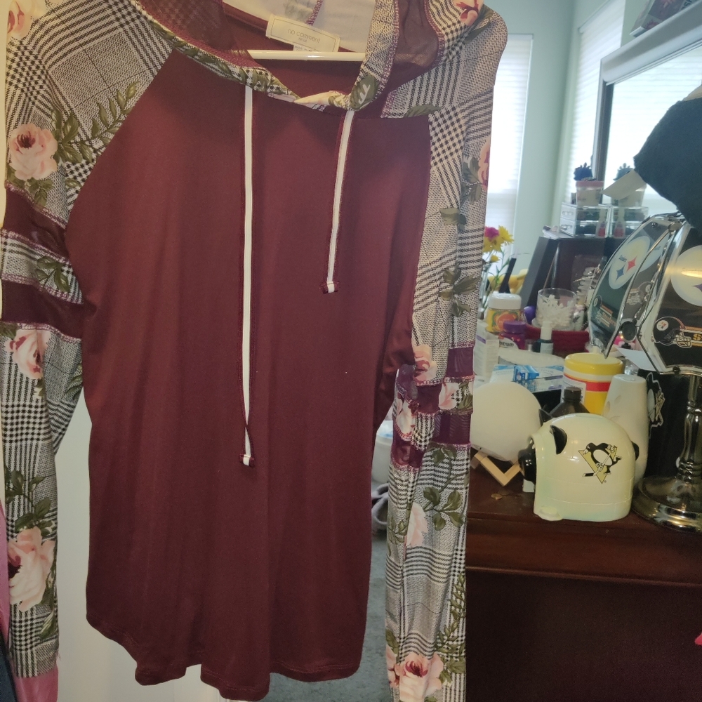 Long Sleeve Floral Tee